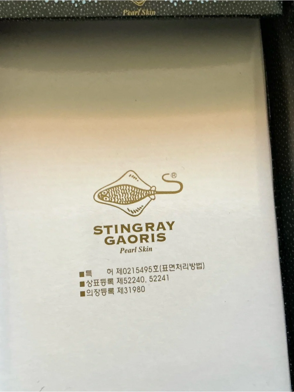 Genuine black stingray skin bifold wallet white cowhide leather men’s